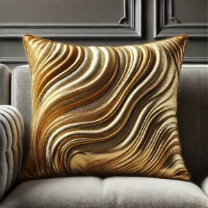 Set van elegante gouden kussens in verschillende stijlen en texturen, perfect geplaatst op moderne en luxueuze meubelstukken in een uitnodigende woonkamer, ideaal voor woonhuisaccessoires en woondecoratie