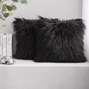 Phantoscope luxe kussenhoezen in zwart, ideaal voor woon decoratie en als woonhuisaccessoires. Deze sierkussens zijn perfecte woon accessoires voor elke kamer.