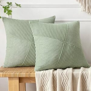 Set van 2 MIULEE sierkussens met corduroy patroon in bonengroen, ideaal voor woon decoratie en als woonhuisaccessoires. Deze kussens zijn perfecte woon accessoires voor elke kamer.
